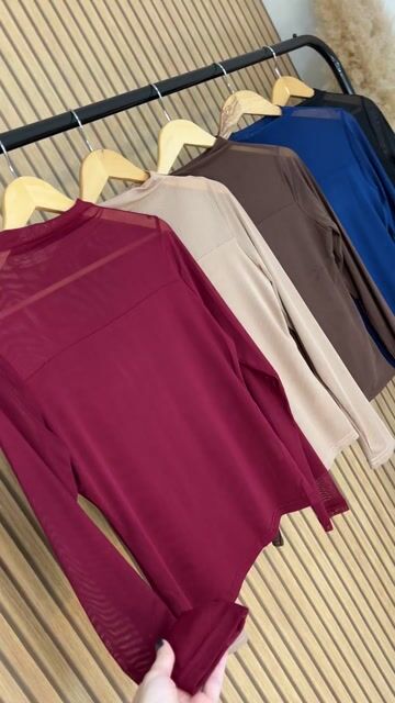 Vídeo de Blusa Forro Duplo Manga Longa Tule Lu