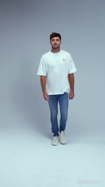 Vídeo de Camiseta Oversized Cristã "Rei dos Reis" Do Sofrimento à Glória Streetwear