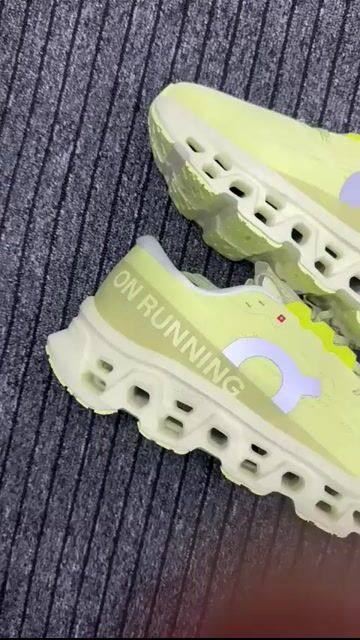 Video de On cloudmonster 3 Verde Importado Premium