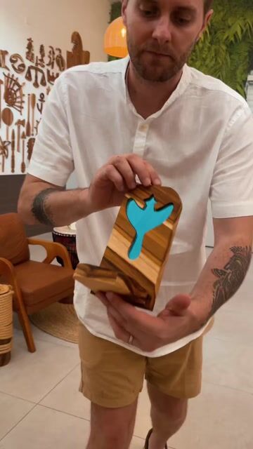 Vídeo de Porta Vela e Incenso Iemanjá - 20cm Alt