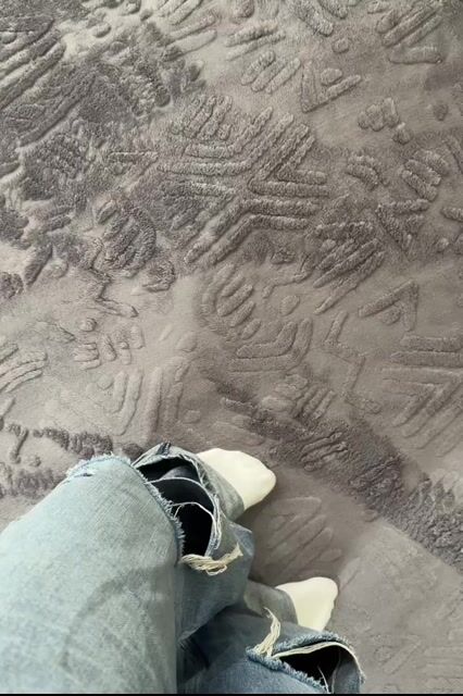 Video de ALFOMBRA TRAZOS GRIS