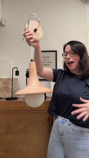 Video de Lámpara colgante Nido