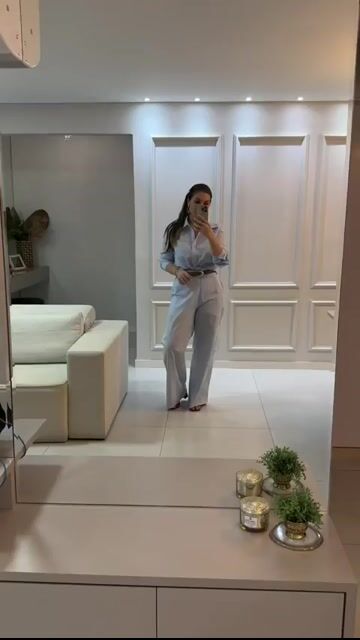 Vídeo de Conjunto Camisa e Calça em Algodão