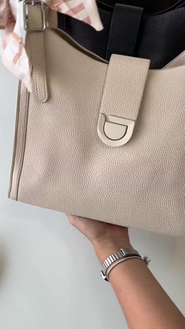 Vídeo de Bolsa grande com lenço