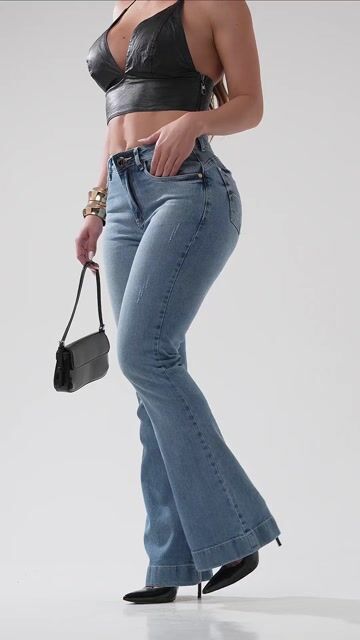 Video de Calca Feminina Flare Com Bordado - 4988