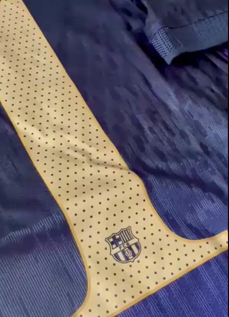Video de Camiseta 26/27 Barcelona DRIFIT Suplente Negra y Violeta Raphinha IMPORTADA