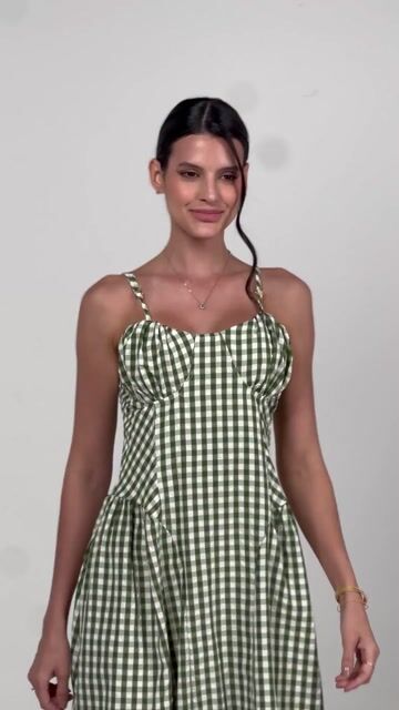 Vídeo de VESTIDO MIDI LORETA