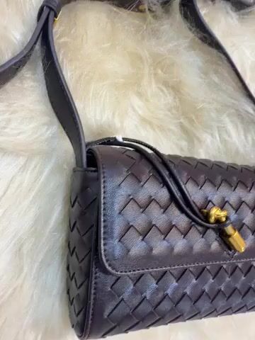 Vídeo de Stylish Acessórios | BOLSAS, SEMIJOIAS & BIJUTERIAS