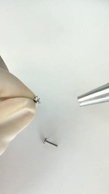 Vídeo de Pinça Pegadora 4 Garras para Piercing e Joalheria