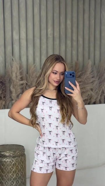 Video de Pijama Shorts Lunna estampados - Laços Brancos