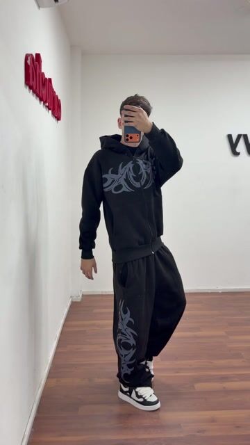 Video de Conjunto true black