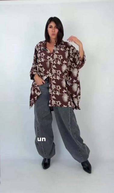 Video de Camisa Lucia lino bordado