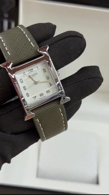 Video de Hermès 30mm - AÇO/MOSTRADOR BRANCO - NYLON