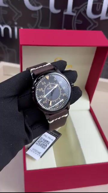 Video de Champion CH30340E 43mm - Aço black/Mostrador Preto - Couro