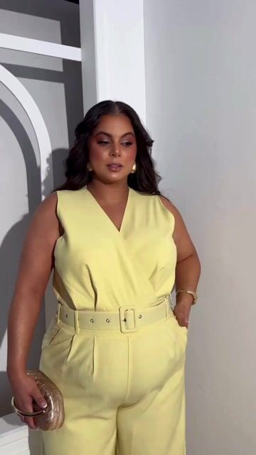 Vídeo de Macacão Úrsula Marant Plus Size