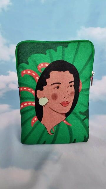 Video de Funda Kindle Relicario