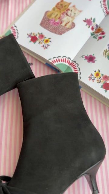 Video de Bota Kim negro