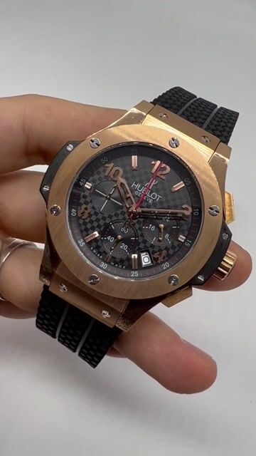 Video de Hublot Steel 44mm - AÇO ROSE/MOSTRADOR PRETO - SILICONE