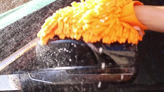 Video de Luva de Microfibra 18x23 Chenille