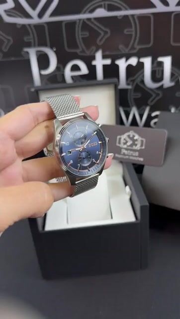 Video de Hugo Boss Skytraveller 1514149 44mm - Aço/Mostrador Azul