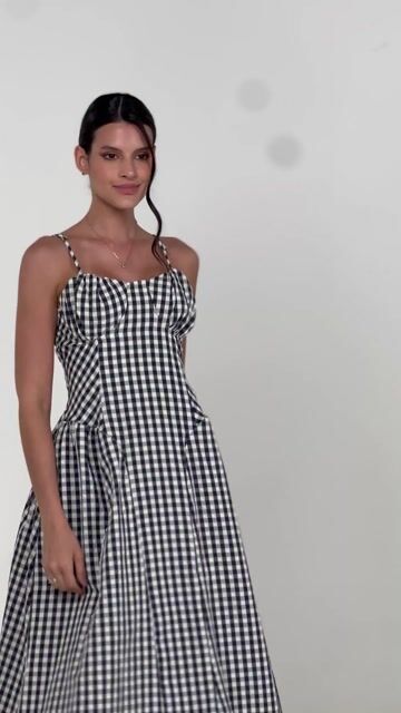 Vídeo de VESTIDO MIDI LORETA