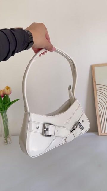 Video de BAG GRAY BLANCO