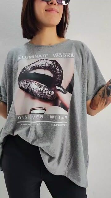 Video de Kuwana Shop