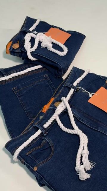 Video de Saia Jeans Plus Premium Sal e Pimenta