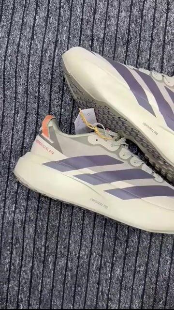 Video de Adidas cinza adizero evo sl Atr Oliva importado premium