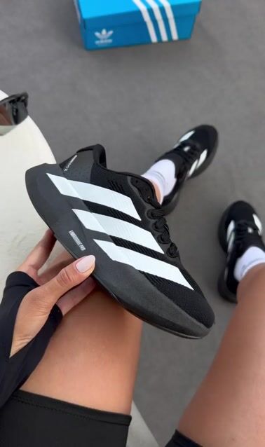 Vídeo de Tênis Adizero SL Fabricação Premium 34 ao 39