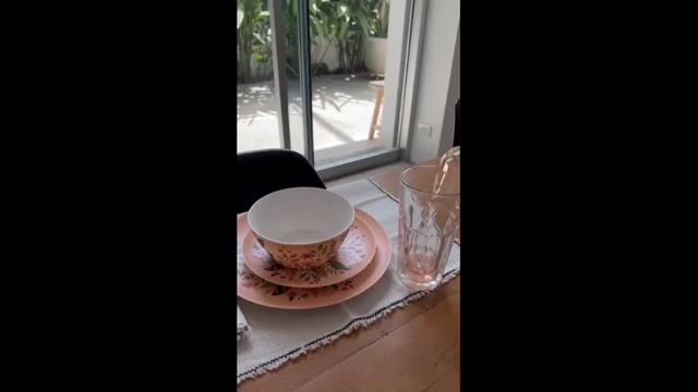 Video de VAJILLA COMPLETA MELAMINA 12 PIEZAS FLORES MIXTO
