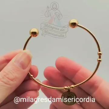 Video de Bracelete Dourado São bento-medalha - INOX -