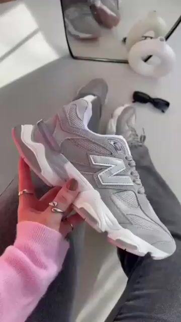 Vídeo de Booh Shoes