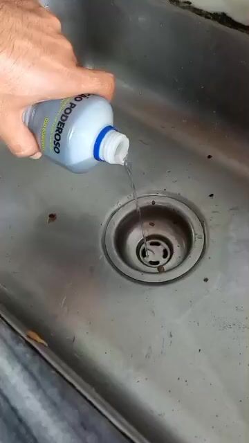 Vídeo de Desentupidor de Pia e Vaso Sanitário – Vulcão Poderoso Remove Gorduras e Resíduos Orgânicos