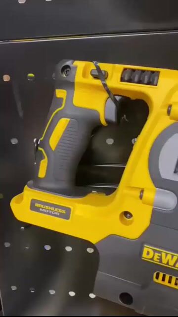 Vídeo de MARTELETE PERFUR / ROMPEDOR SDS-PLUS 1" (26MM) 20V MAX* XR LI-ION, BRUSHLESS S/BAT E S/CARREG DEWALT DCH273B