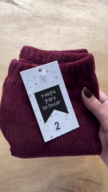 Video de Calça Legging Infantil Veludo Bordô