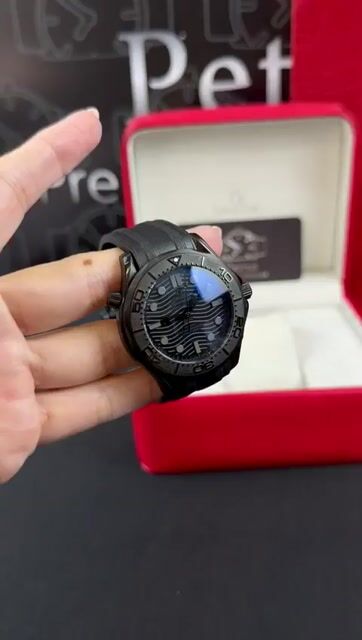 Video de Omega Seamaster 42mm - AÇO PRETO/MOSTRADOR CHUMBO - SILICONE