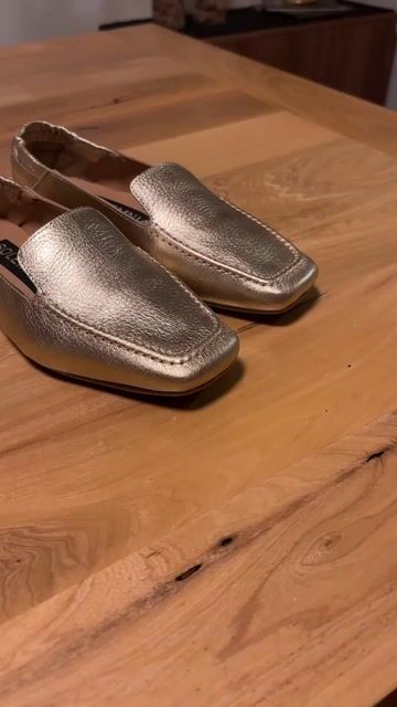 Video de SOLEMNIA SHOES