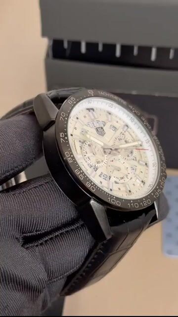 Video de TAG Heuer 47mm - AÇO/MOSTRADOR BRANCO - COURO