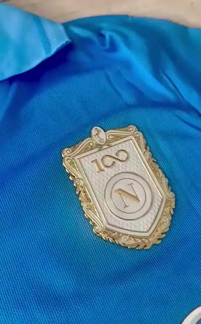 Video de CAMISETA 2026/27 NAPOLI TITULAR DE BRUYNE 11 - TELA JUGADOR