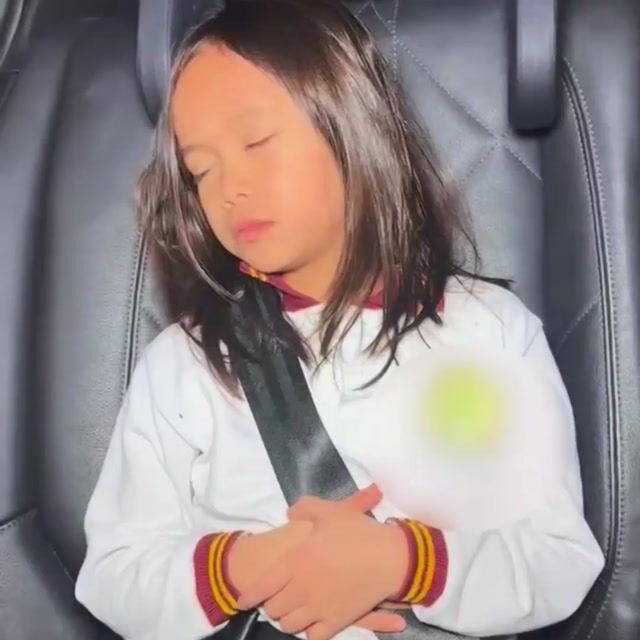 Video de Apoyacabeza Lateral Ajustable Para Asiento De Auto Universal
