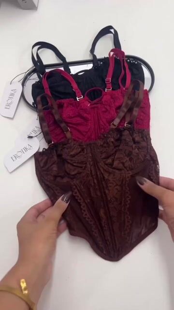 Vídeo de ERÓTIKA LINGERIE