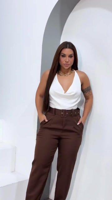 Vídeo de Calça Nilza Alfaiataria