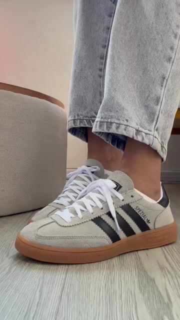 Vídeo de Adidas Spezial Couro Cinza/Preto