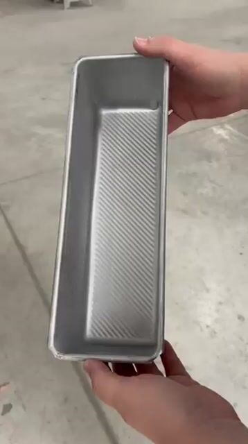 Video de Molde de Pan lactal 30x10x10 - Aluminizado