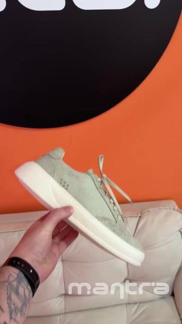 Video de Hugo Boss Vintage Low - Bege/Off