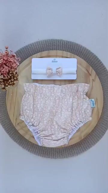 Vídeo de Kit Bebê Tapa Fralda + Faixa Meia Floral Salmão RN- Lilifish