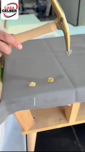 Video de Martillo Punta de Nylon de Bronce con Iman