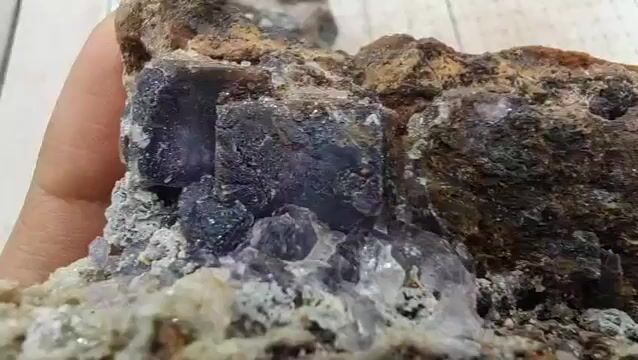 Video de 3 Piezas Fluorita con Calcita y Cobre | 2 lbs
