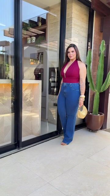 Vídeo de Sanches Moda Plus Size